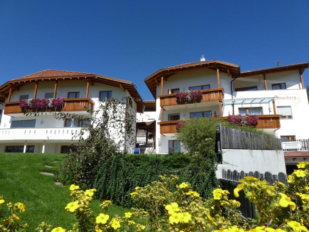 Residence Sonnberg Perca Exterior photo